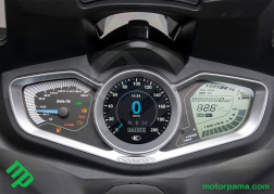 Kymco Xciting S 400 TCS (11)